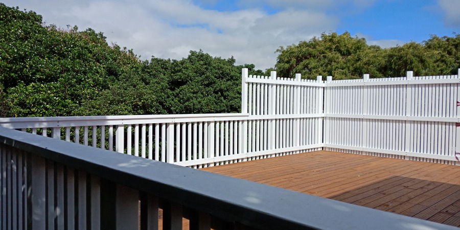 finished deck and trellis in wellington by gem builders (2)